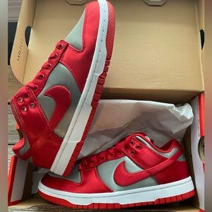 ‼️SOLD‼️ Women’s Nike Dunk Low UNLV Satin Women’s 7. New in box